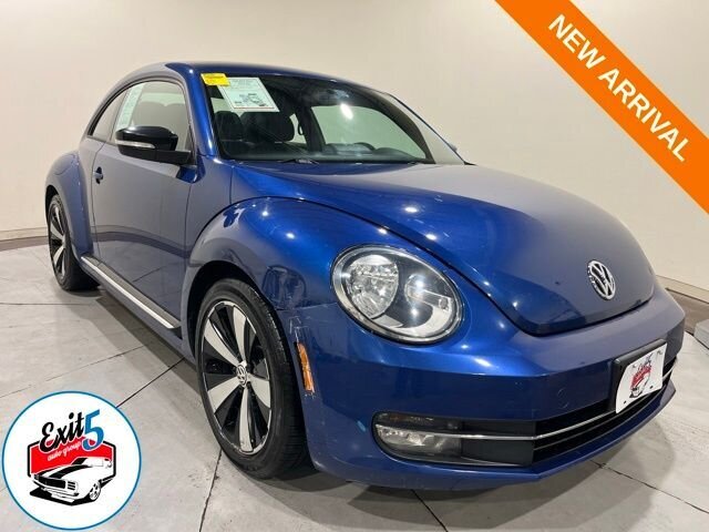 2012 Volkswagen Beetle-Classic 2.0 TSi