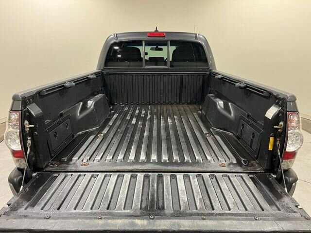2014 Toyota Tacoma Base V6 photo 10