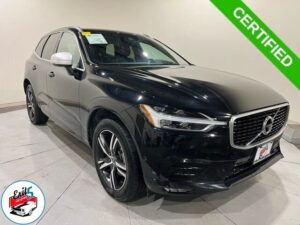 2018 Volvo XC60 T5 R-Design w/ Apple Car Play and Navigation