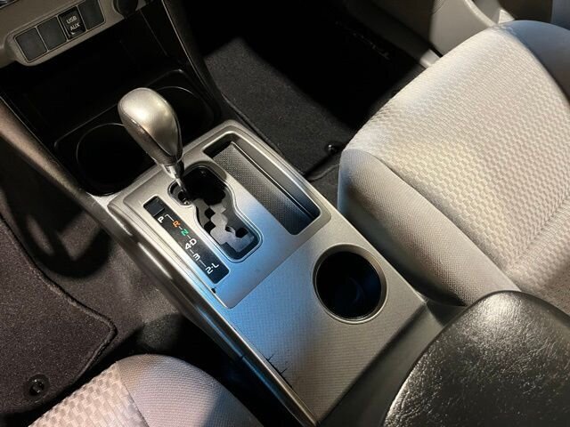 2014 Toyota Tacoma Base V6 photo 16
