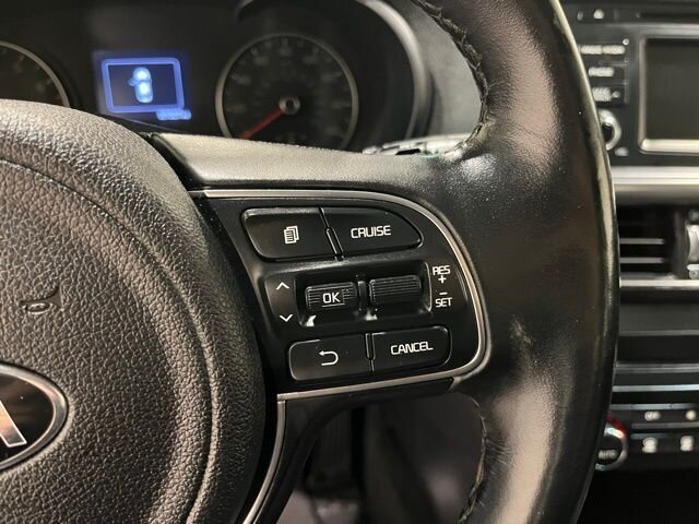 2016 Kia Optima EX photo 16