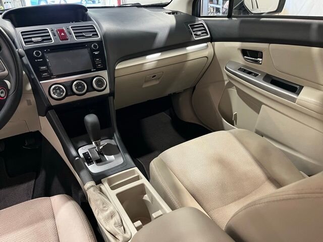 2015 Subaru Crosstrek 2.0i Premium photo 16