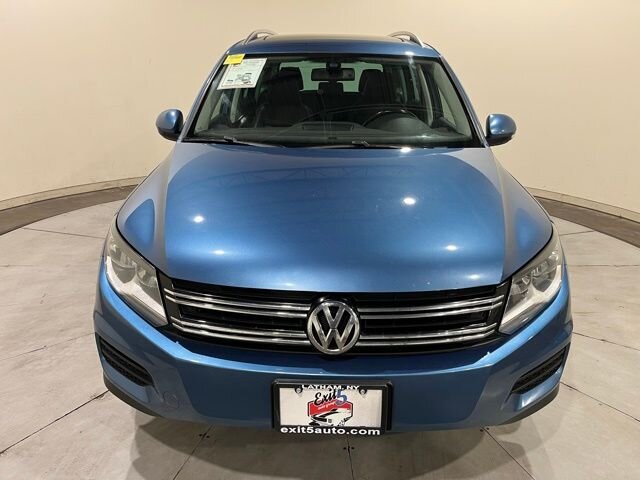 2017 Volkswagen Tiguan Wolfsburg Edition photo 4
