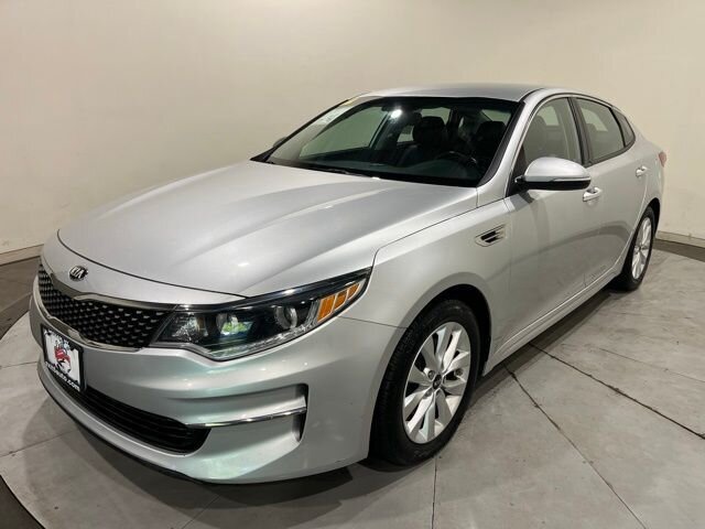 2016 Kia Optima EX photo 5