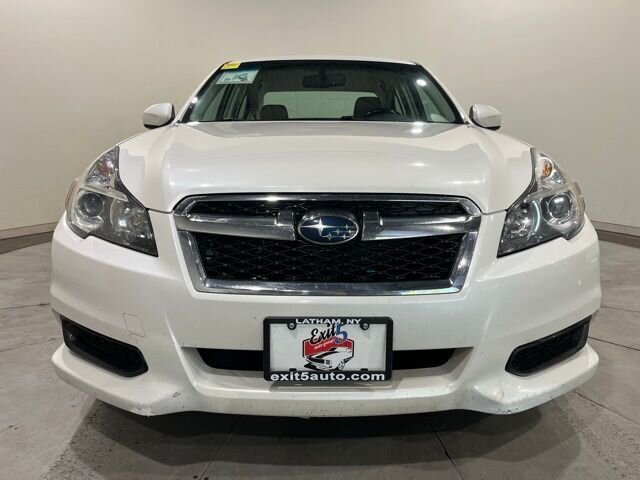 2014 Subaru Legacy 2.5i Premium photo 4