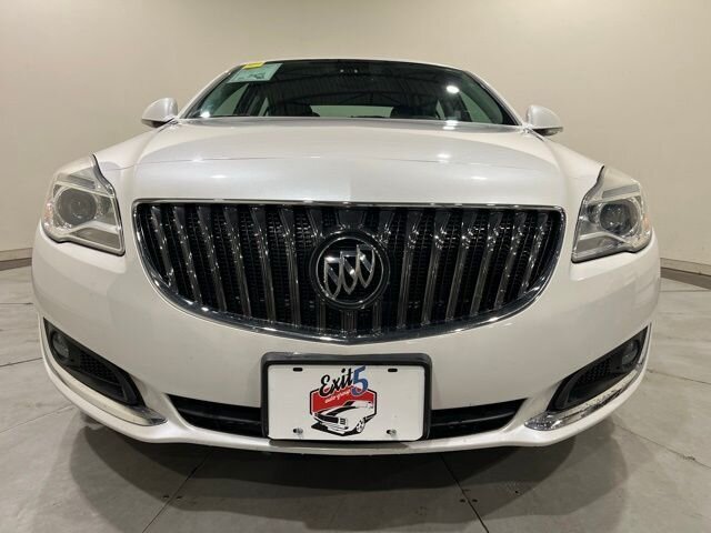2017 Buick Regal Premium II photo 4