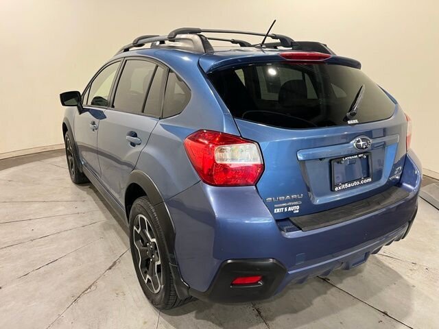 2015 Subaru Crosstrek 2.0i Premium photo 10