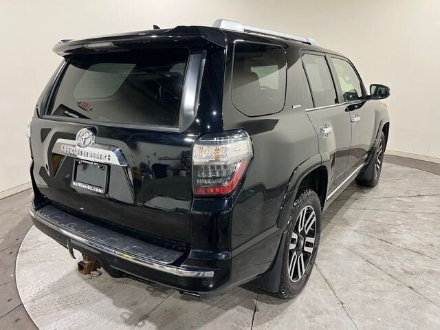 
 2015 Toyota 4Runner Limited w/ Navigation full									