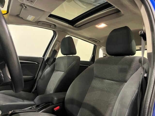 
 2016 Honda Fit EX full									