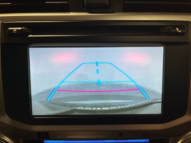 
 2015 Toyota 4Runner Limited w/ Navigation full									