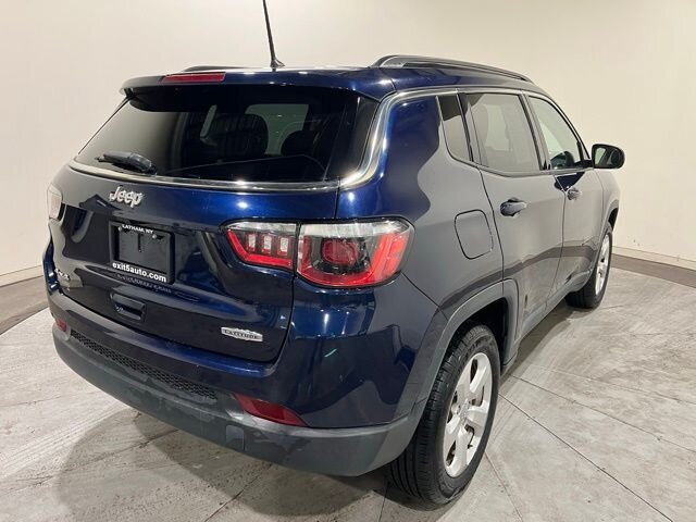 
 2018 Jeep Compass Latitude full									
