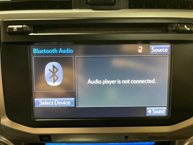 
 2015 Toyota 4Runner Limited w/ Navigation full									