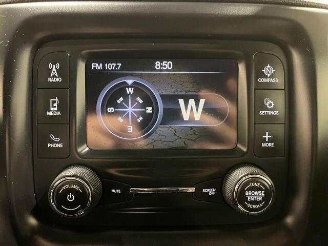 
 2018 Jeep Compass Latitude full									