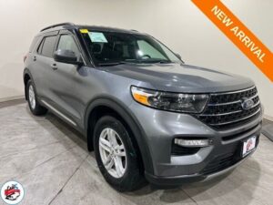 2021 Ford Explorer XLT's photo