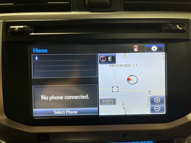 
 2015 Toyota 4Runner Limited w/ Navigation full									