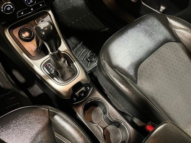 
 2018 Jeep Compass Latitude full									