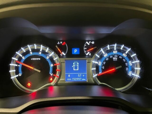 
 2015 Toyota 4Runner Limited w/ Navigation full									