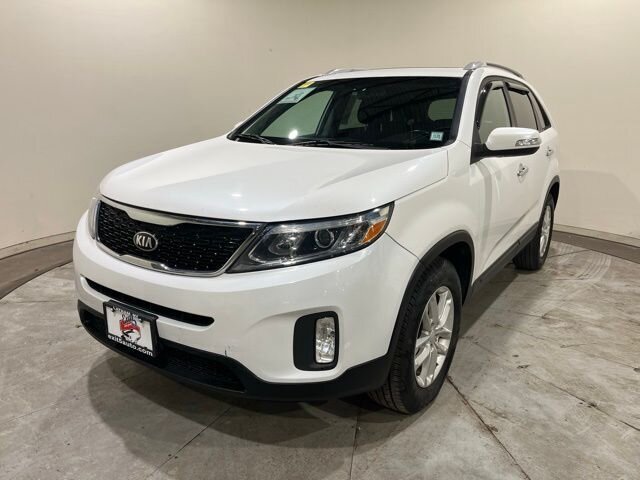 
 2015 Kia Sorento LX full									