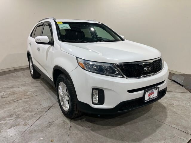 
 2015 Kia Sorento LX full									