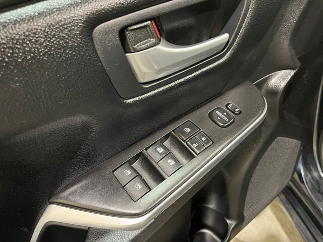 
 2016 Toyota Camry LE full									