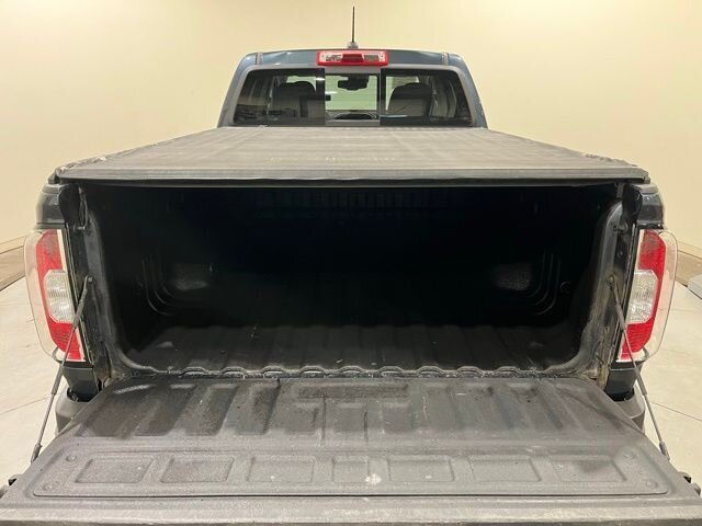 
 2019 GMC Canyon Denali w/ Apple Car Play and Navigation full									