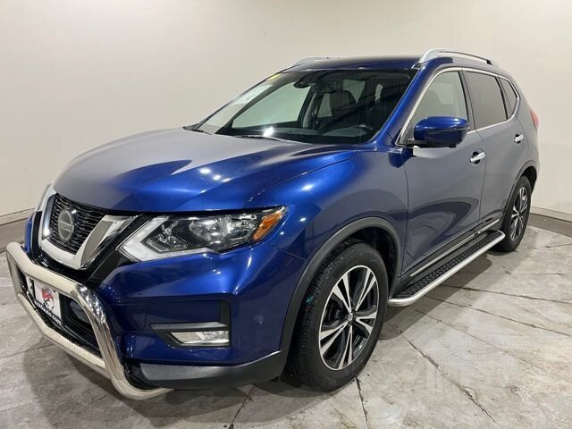 
 2018 Nissan Rogue SL w/ Apple Car Play and Navigation full									