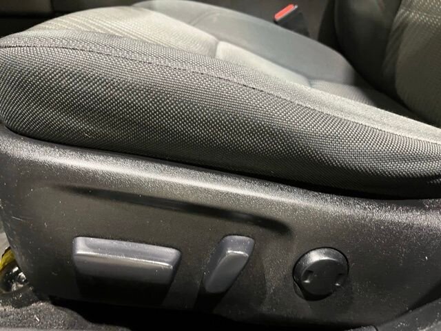 
 2016 Toyota Camry LE full									