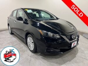 2022 Nissan LEAF S w/ Apple Car Play
