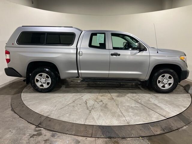 
 2015 Toyota Tundra SR full									