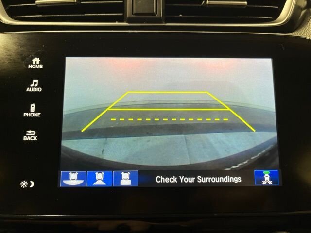 
 2019 Honda CR-V EX w/ Apple Car Play full									