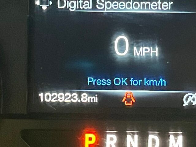 
 2020 Ford F-150 XLT w/ Apple Car Play and Navigation full									