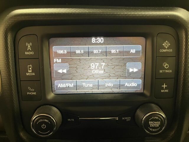 
 2018 Jeep Wrangler Sport full									