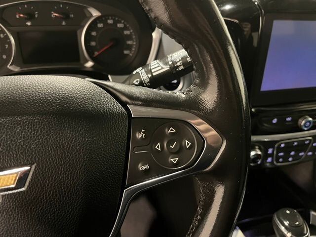 
 2019 Chevrolet Traverse LT w/ Apple Car Play full									