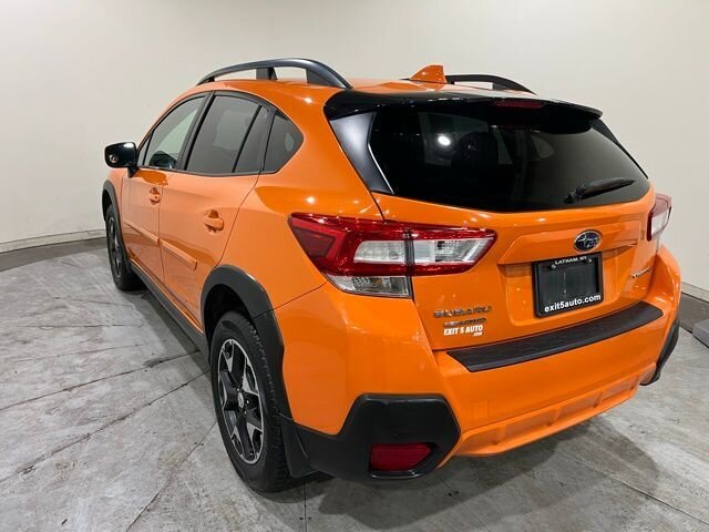 
 2018 Subaru Crosstrek 2.0i Premium full									