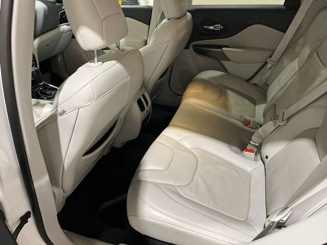 
 2019 Jeep Cherokee Limited full									