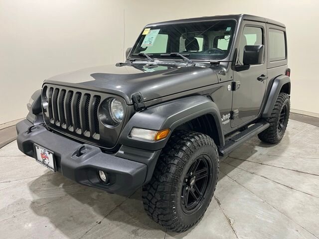 
 2018 Jeep Wrangler Sport full									