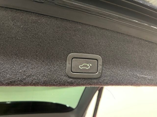 
 2017 Volvo XC60 T5 Inscription full									