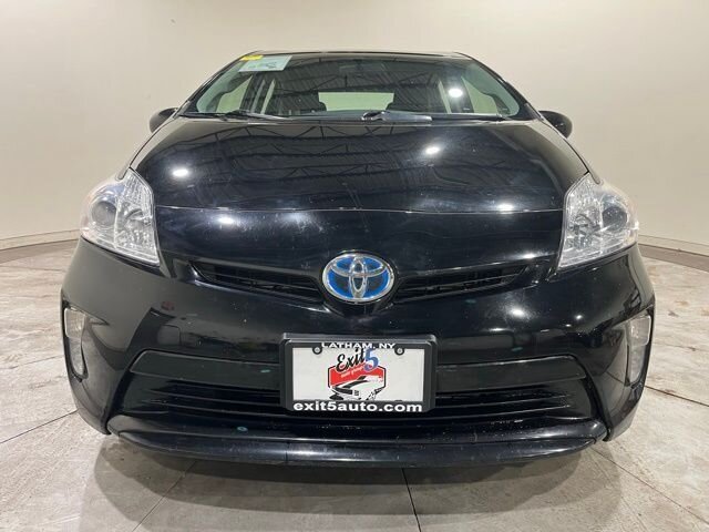 
 2015 Toyota Prius Four full									