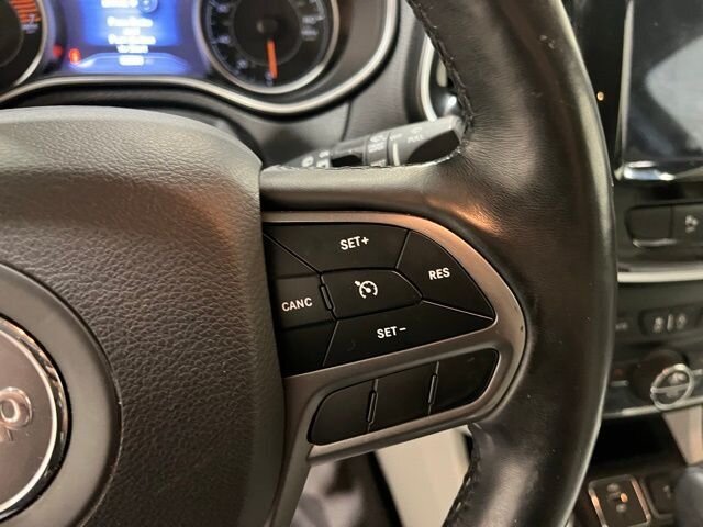 
 2019 Jeep Cherokee Limited full									