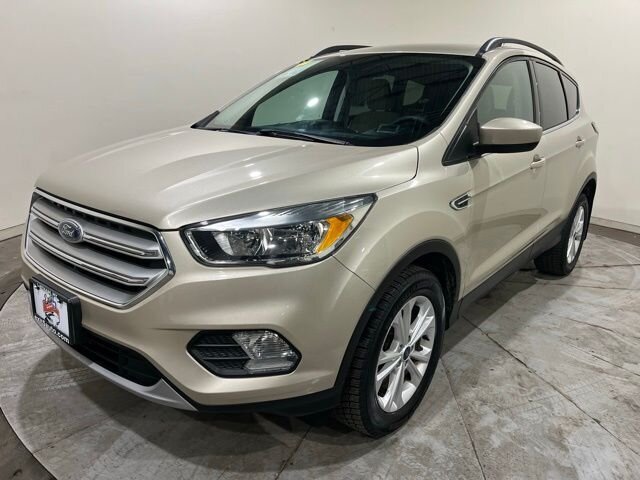 
 2018 Ford Escape SE full									