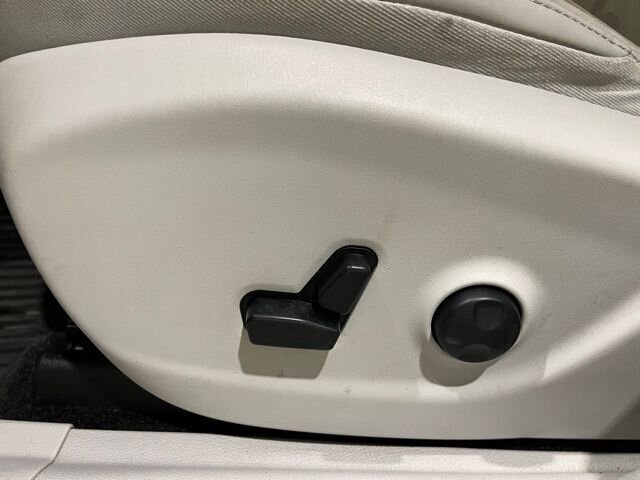 
 2019 Jeep Cherokee Limited full									