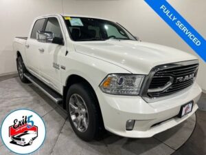 2017 RAM Ram 1500 Pickup Laramie Limited's photo