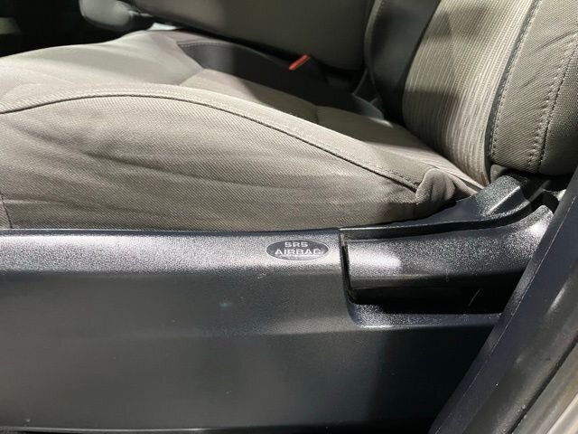 
 2015 Toyota Tundra SR full									