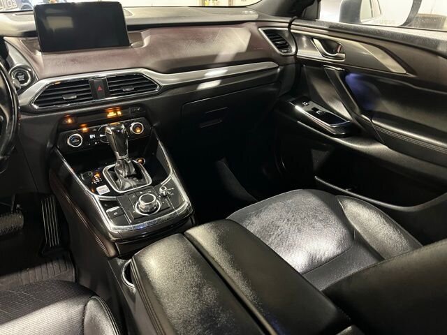 
 2016 Mazda CX-9 Grand Touring full									