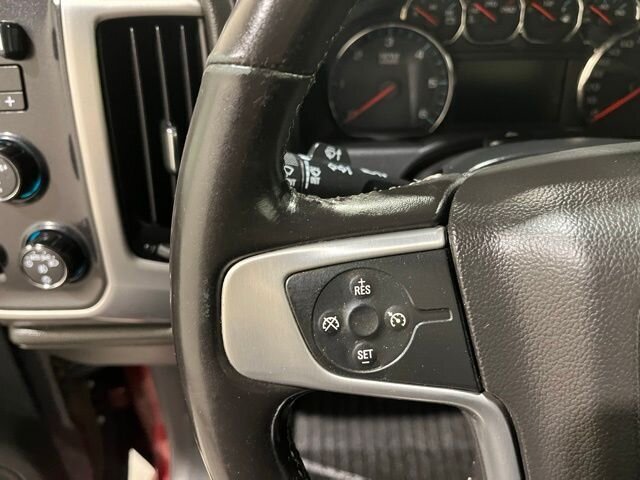 
 2017 GMC Sierra 1500 SLE w/ Navigation full									