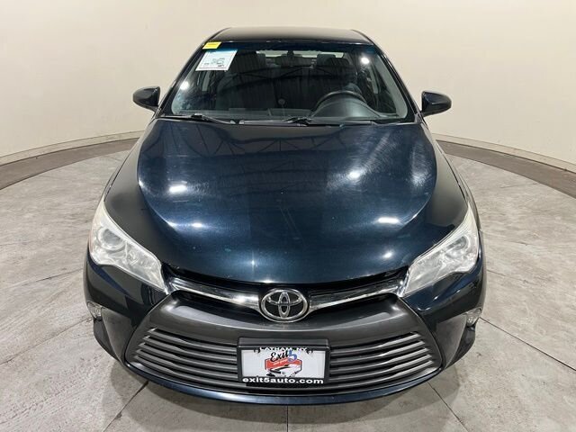 
 2016 Toyota Camry LE full									