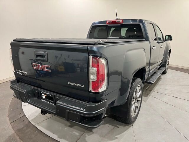 
 2019 GMC Canyon Denali w/ Apple Car Play and Navigation full									