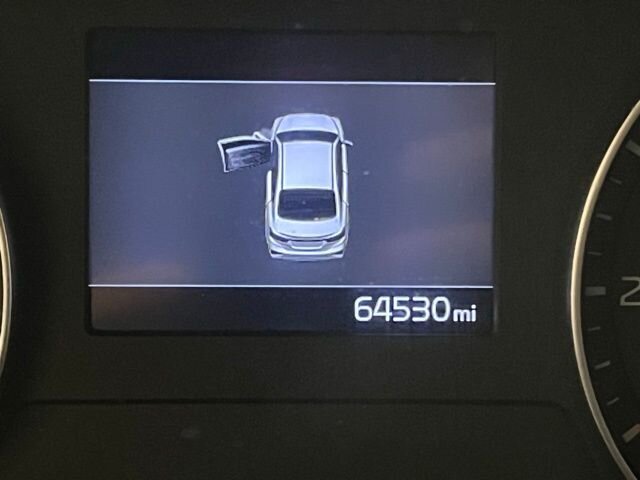 
 2019 Kia Forte EX w/ Apple Car Play full									