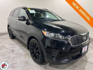 2020 Kia Sorento S w/ Apple Car Play