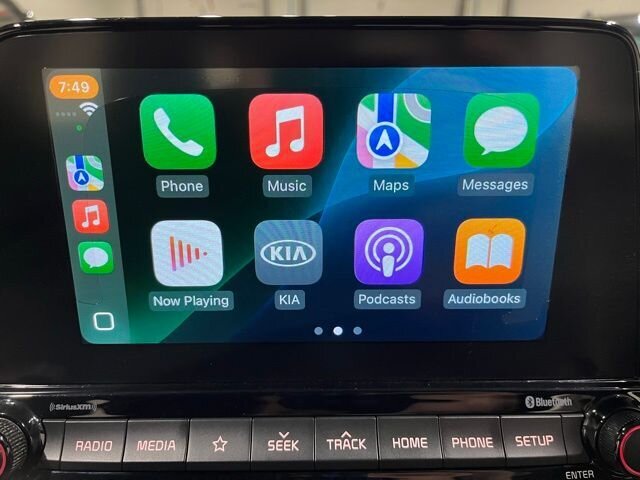 
 2019 Kia Forte EX w/ Apple Car Play full									